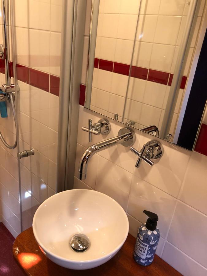 斯万船酒店 阿姆斯特丹 外观 照片